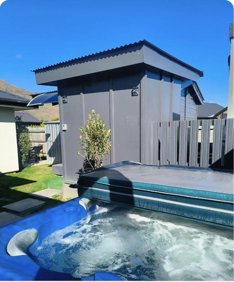 Gorgeous Cabin - Spa Pool! Queenstown Exterior photo
